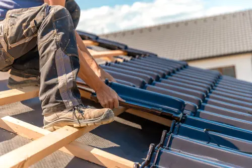 Roof-Maintenance--in-Blue-River-Oregon-roof-maintenance-blue-river-oregon.jpg-image